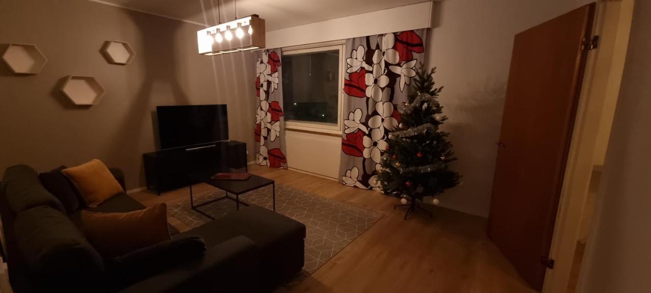 Apartment For Four At The City Center Рованіемі Екстер'єр фото